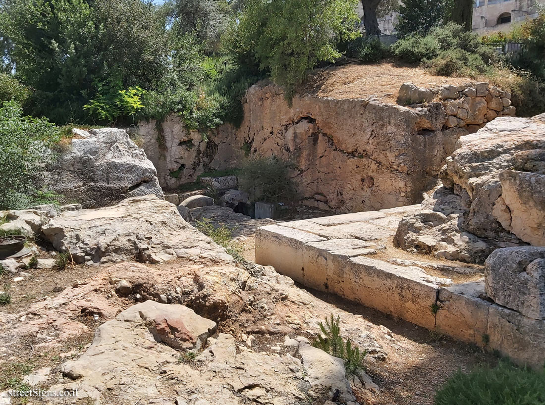 Jerusalem - Jerusalem - Herod’s Cave - Elimelech Admoni St 27, Jerusalem, Israel