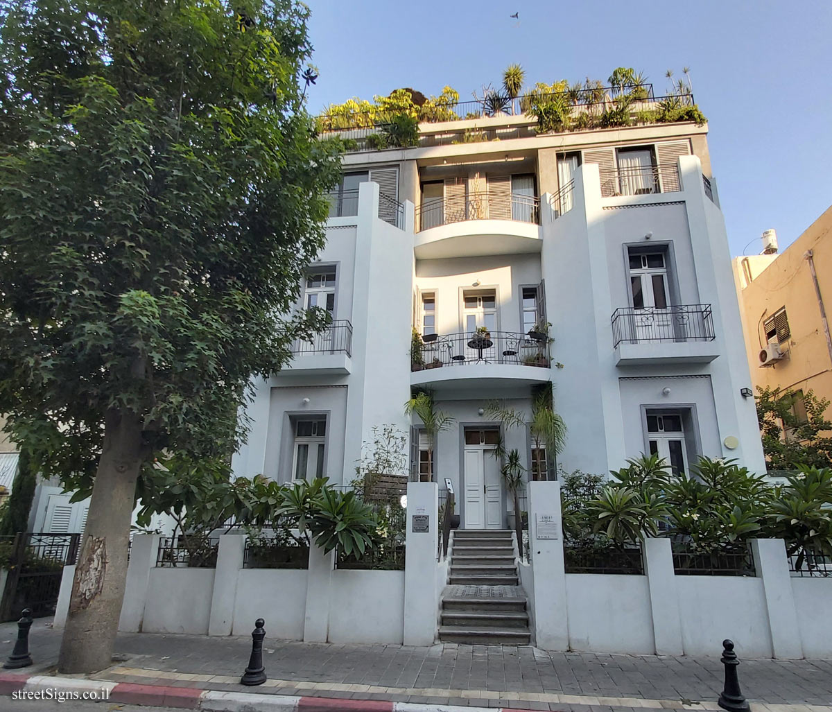 Tel Aviv - buildings for conservation - 21 Gruzenberg