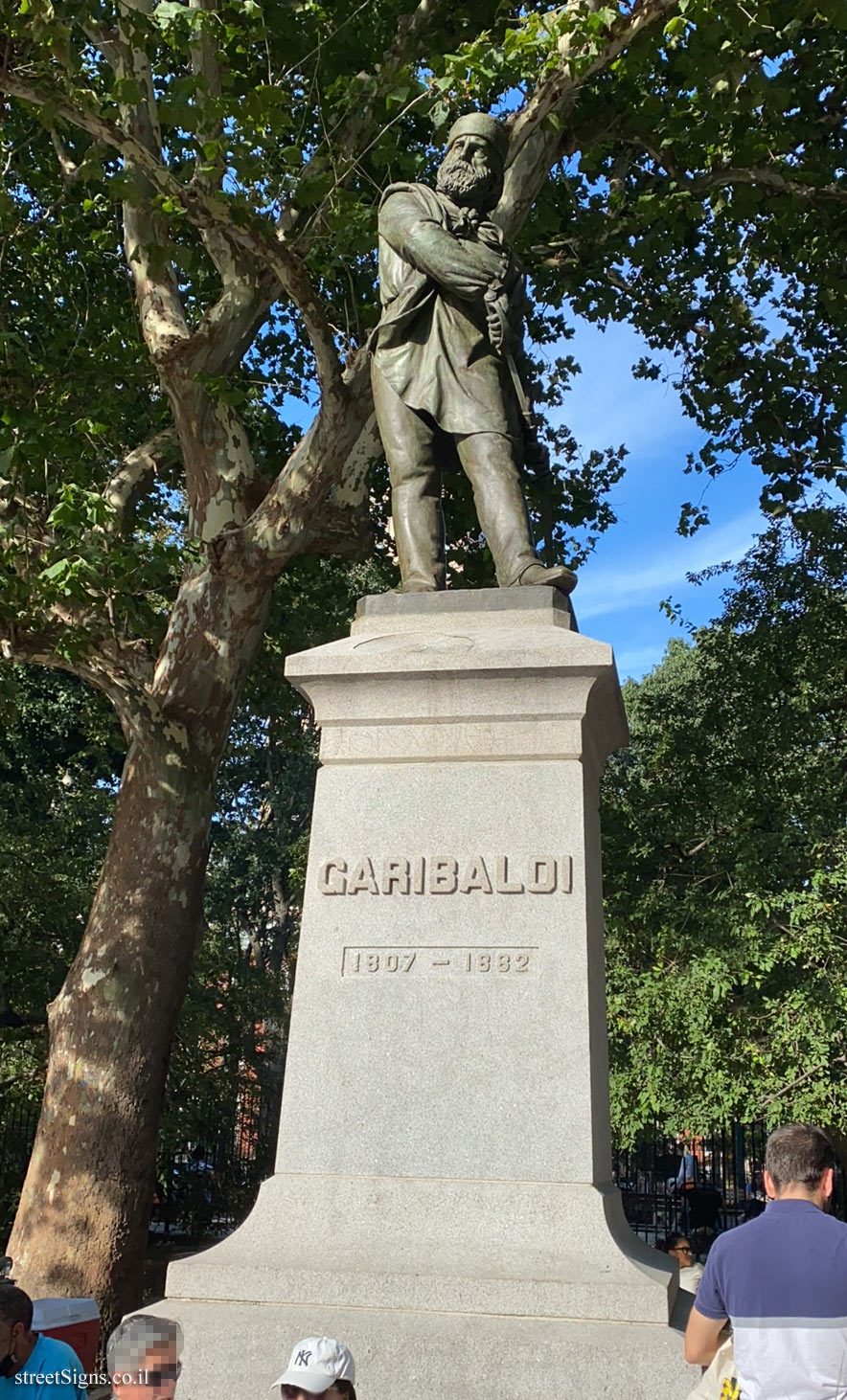 New York - Washington Square - Statue of Giuseppe Garibaldi