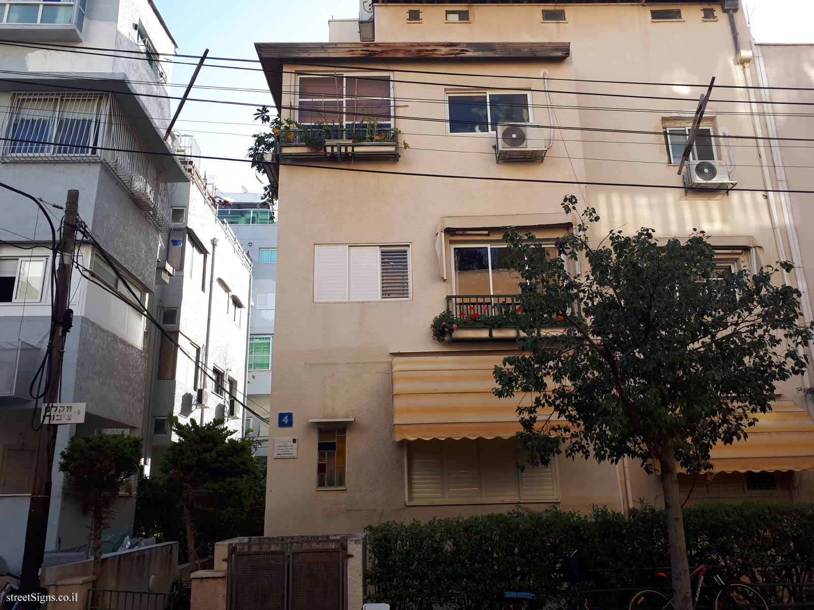 The house of Meir Pichhadze - Emile Zola St 4, Tel Aviv-Yafo, Israel