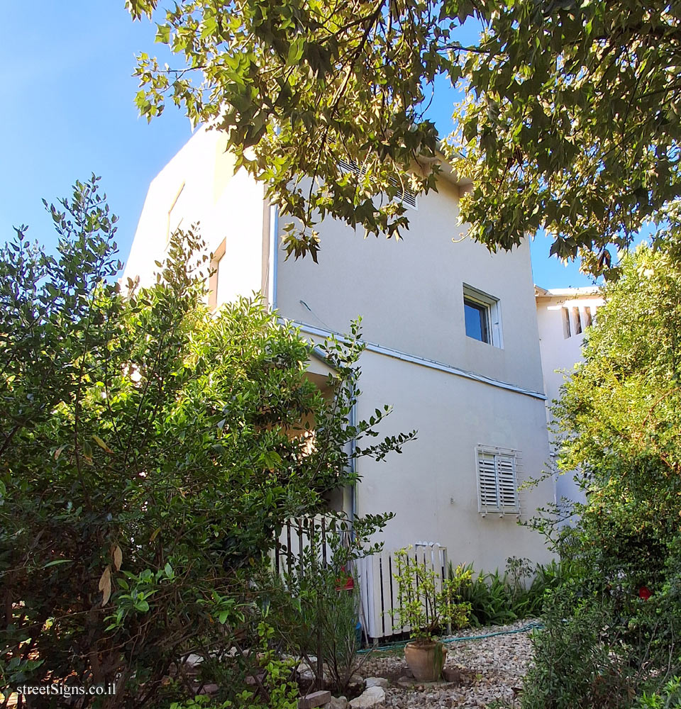 The house of Tami Spivak - Hartglas St 18, Tel Aviv-Yafo, Israel