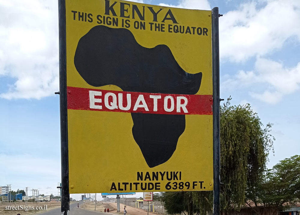 Kenya - Nanyuki - The Equator Point