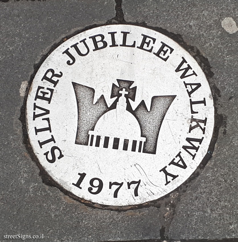 London - Information - Silver Jubilee Walkway