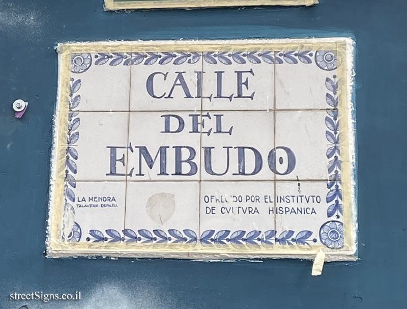 Bogota - DEL EMBUDO Street