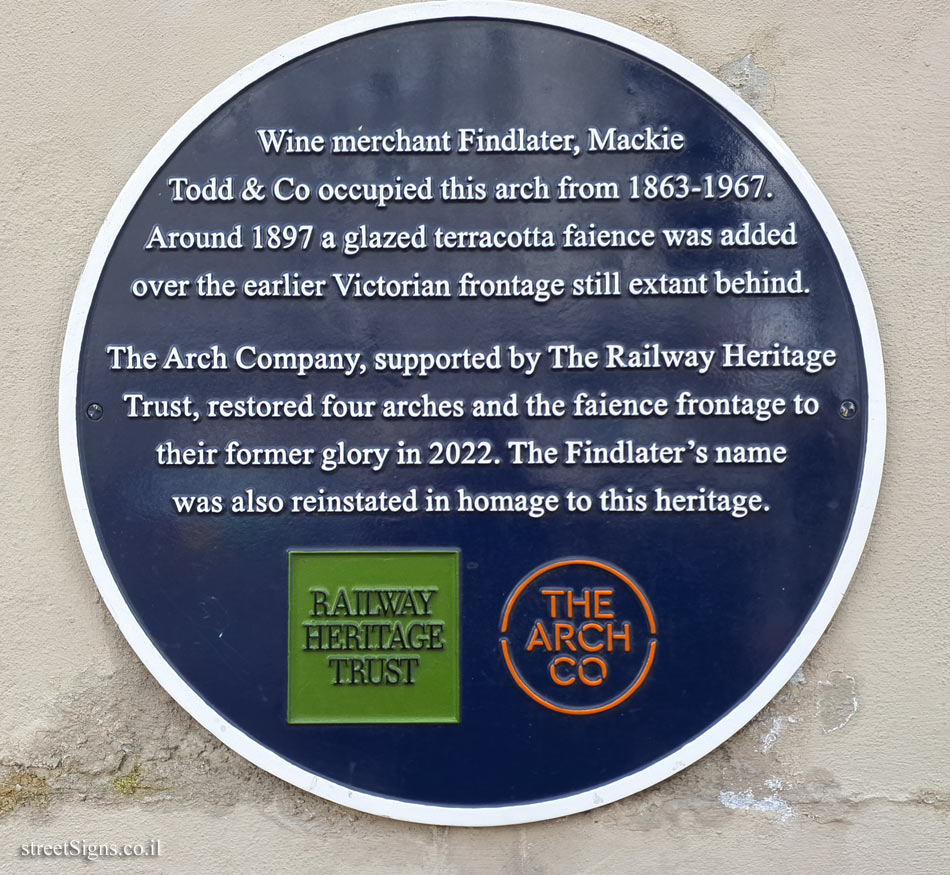 London - Commemorative plaque where Findlater’s liquor store used to be
