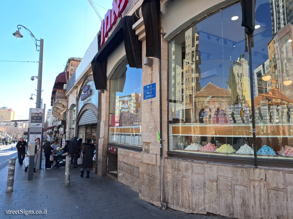 Jerusalem - Memorial plaque for those murdered in the suicide attack at the Sbarro restaurant - King George St 1, Jerusalem, Israel