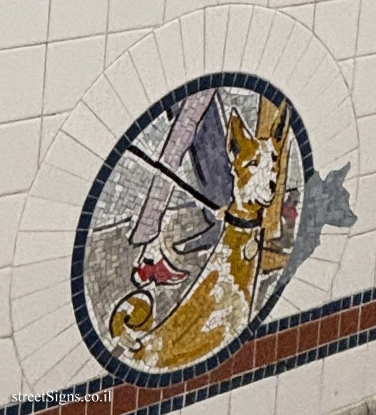New York - Subway - 8th Street Station - "Broadway Diary" - Dog walker
