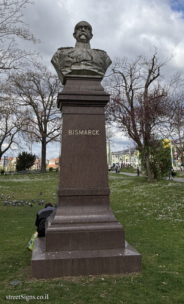 Heidelberg - Statue of Bismarck - Bismarckstraße 19, 69115 Heidelberg, Germany