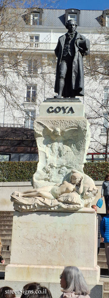 Madrid - Statue commemorating the painter Francisco de Goya - C. de Felipe IV, s/n, Retiro, 28014 Madrid, Spain