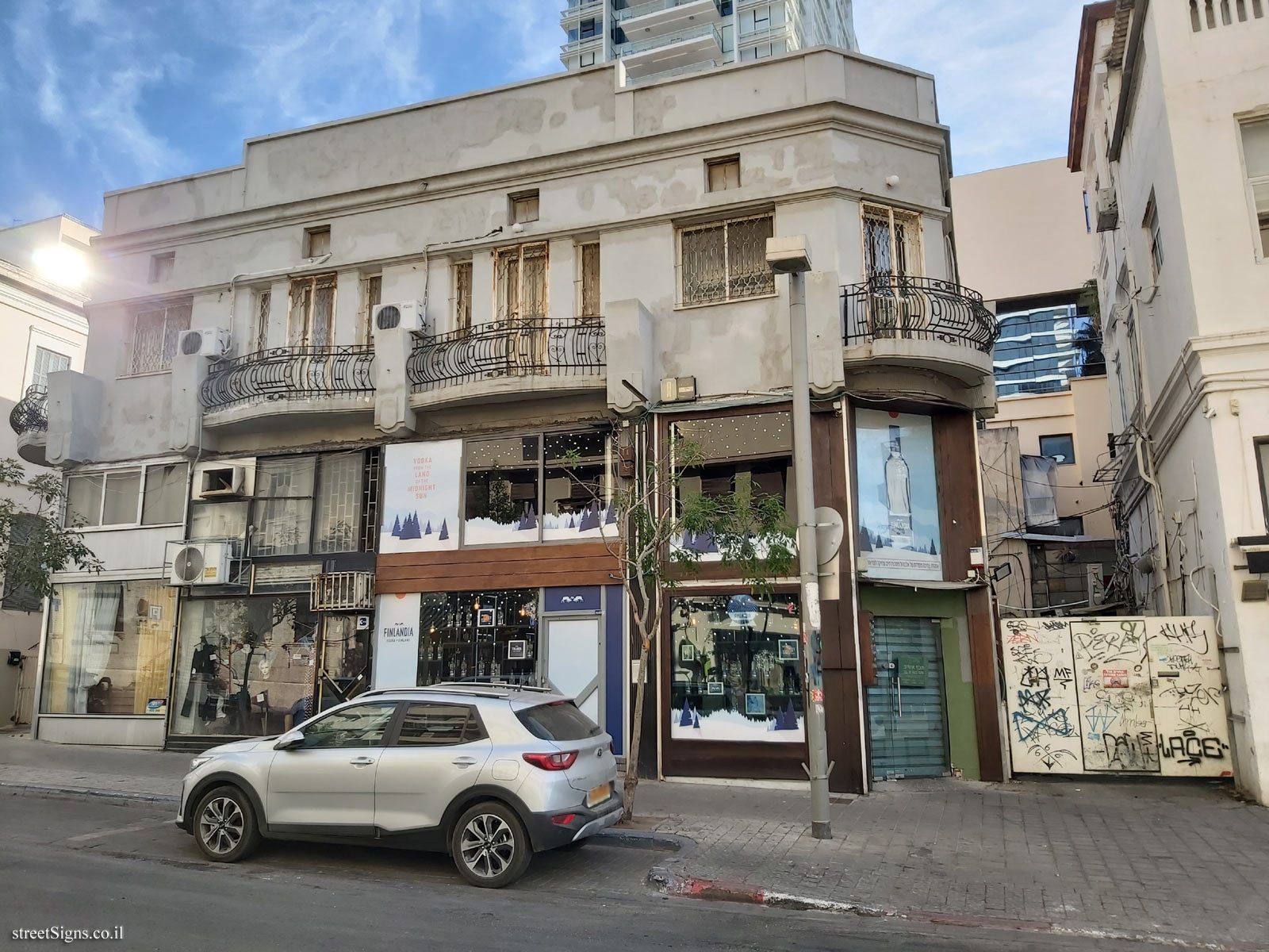 Simcha-Alter and Rebecca Gutman - The houses of the founders of Tel Aviv - Herzl St 3, Tel Aviv-Yafo, Israel