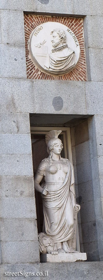 Madrid - Sculptures in front of the Prado Museum - "Strength"