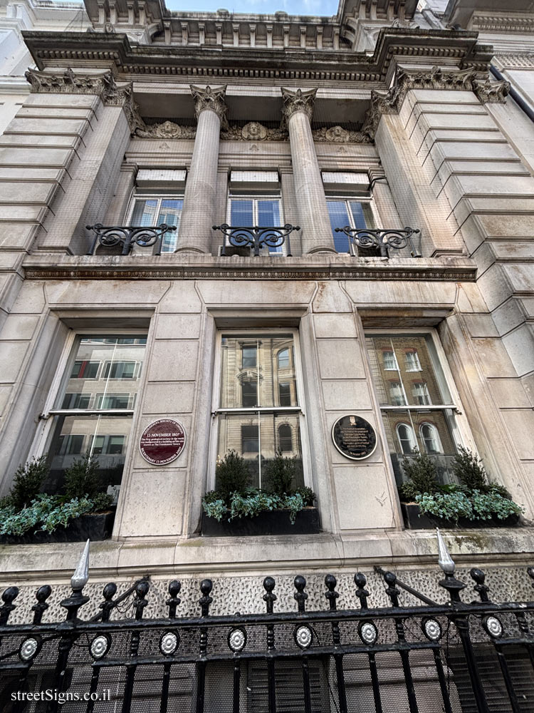 London - The house where the Geological Society of London was founded - Opp, 20 Great Queen St, London WC2B 5BH, UK