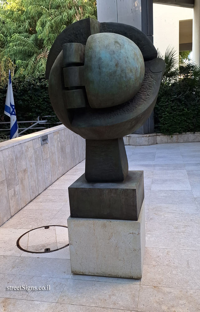 Tel Aviv - Statue of Sorel Etrog - Sderot David HaMelech 47, Tel Aviv-Jaffa, 6423715, Israel