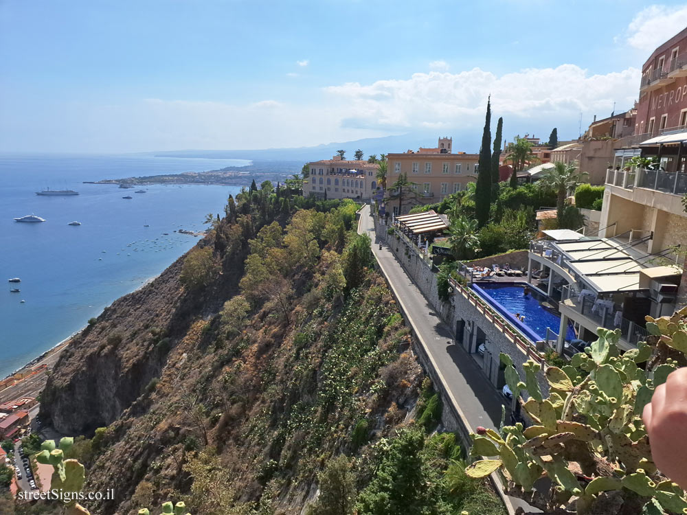 Taormina - Elevation point - Via Luigi Pirandello, 1, 98039 Taormina ME, Italy