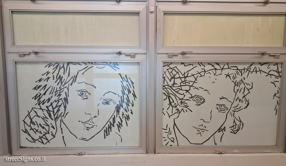 Tel Hashomer Hospital - "Variations on Venus" paintings by Daniella Sheinman