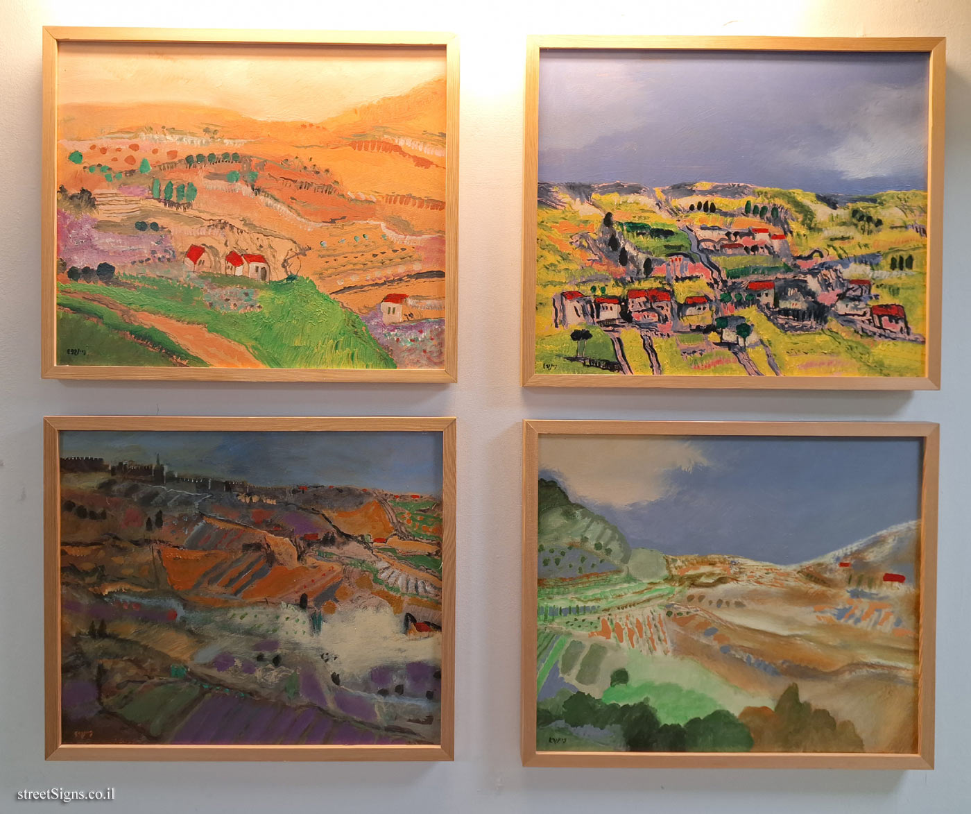 Tel Hashomer Hospital - "Landscapes and Figures in Israel" Exhibition by Oded Feingersh
