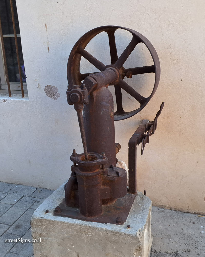 Tel Aviv - Hatachana Complex - The Water Pump