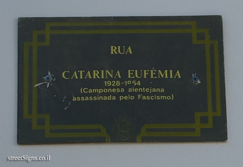 Melides - Catarina Eufémia Street