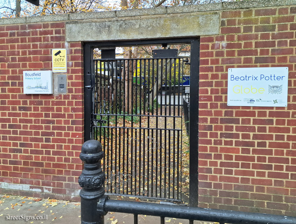 London - Memorial plaque at the place where childrens author Beatrix Potter lived - 202-198 Old Brompton Rd, London SW5, UK