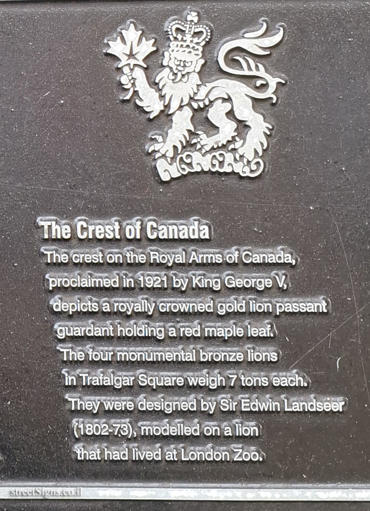 London - Jubilee Walkway - Trafalgar Square (3) - The Crest of Canada