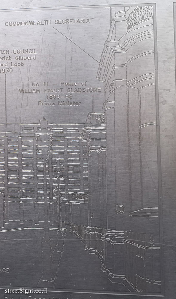 London - Silver Jubilee Walkway - P&O Shipping Company and Places and People in the Area - The Commonwealth Secretariat