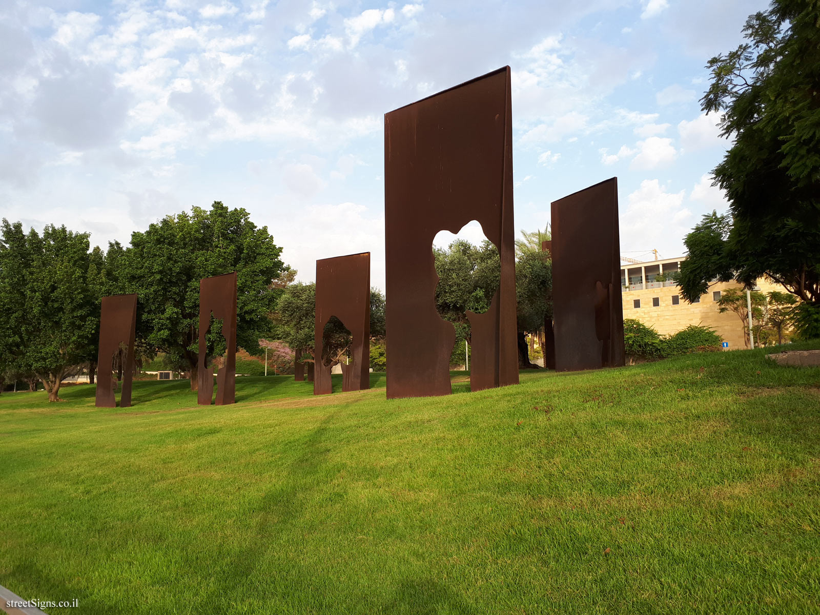 "Trees in Negative" - Outdoor sculpture by Menashe Kadishman - Rabin Center/Rokach Blvd, Tel Aviv-Yafo, Israel