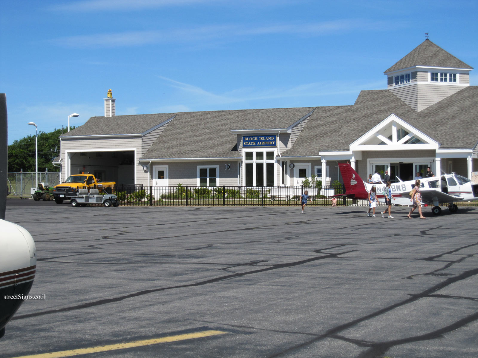 Block Island - Airport