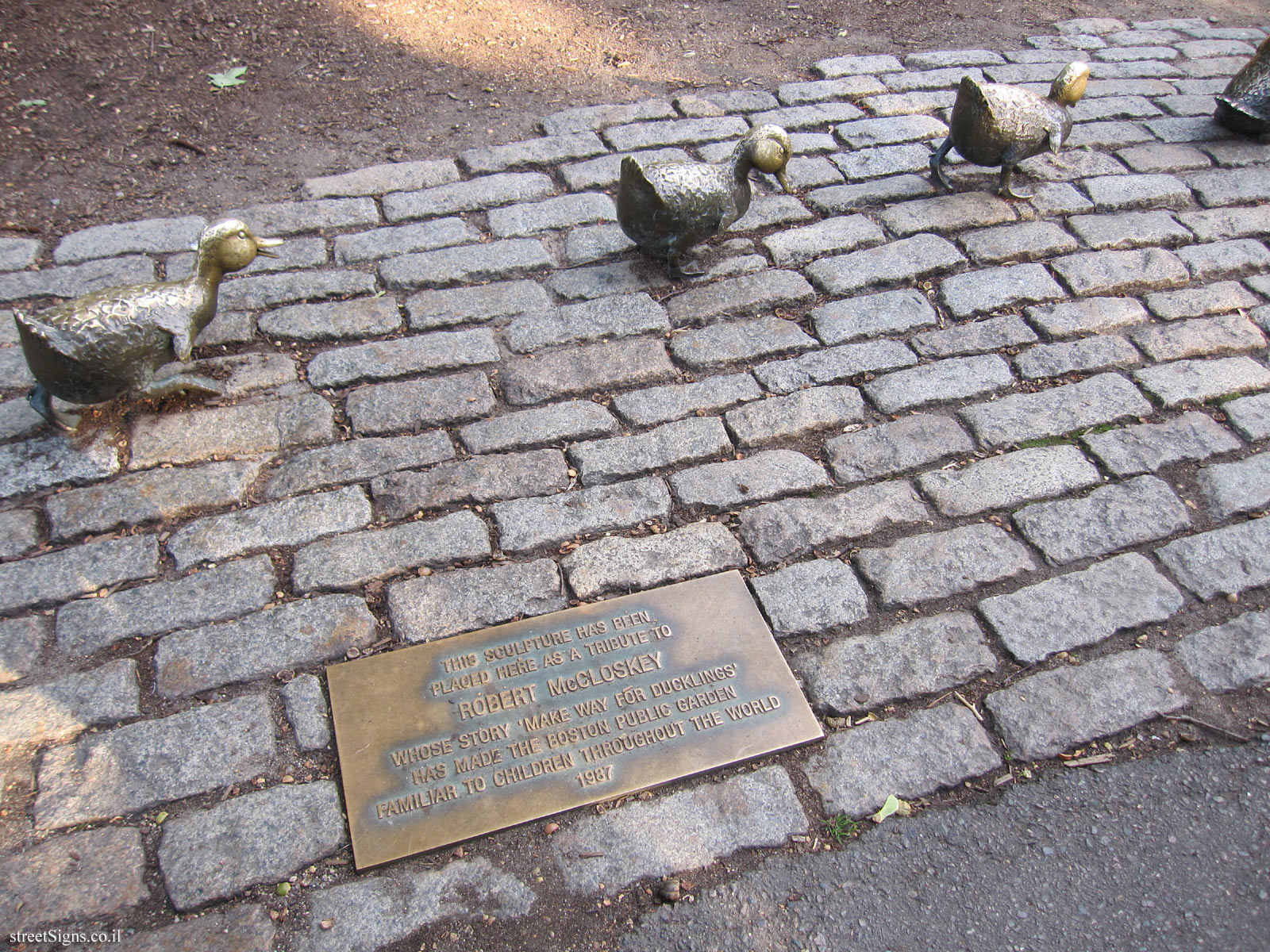 Boston - the public garden - an outdoor sculpture - Make Way for Ducklings