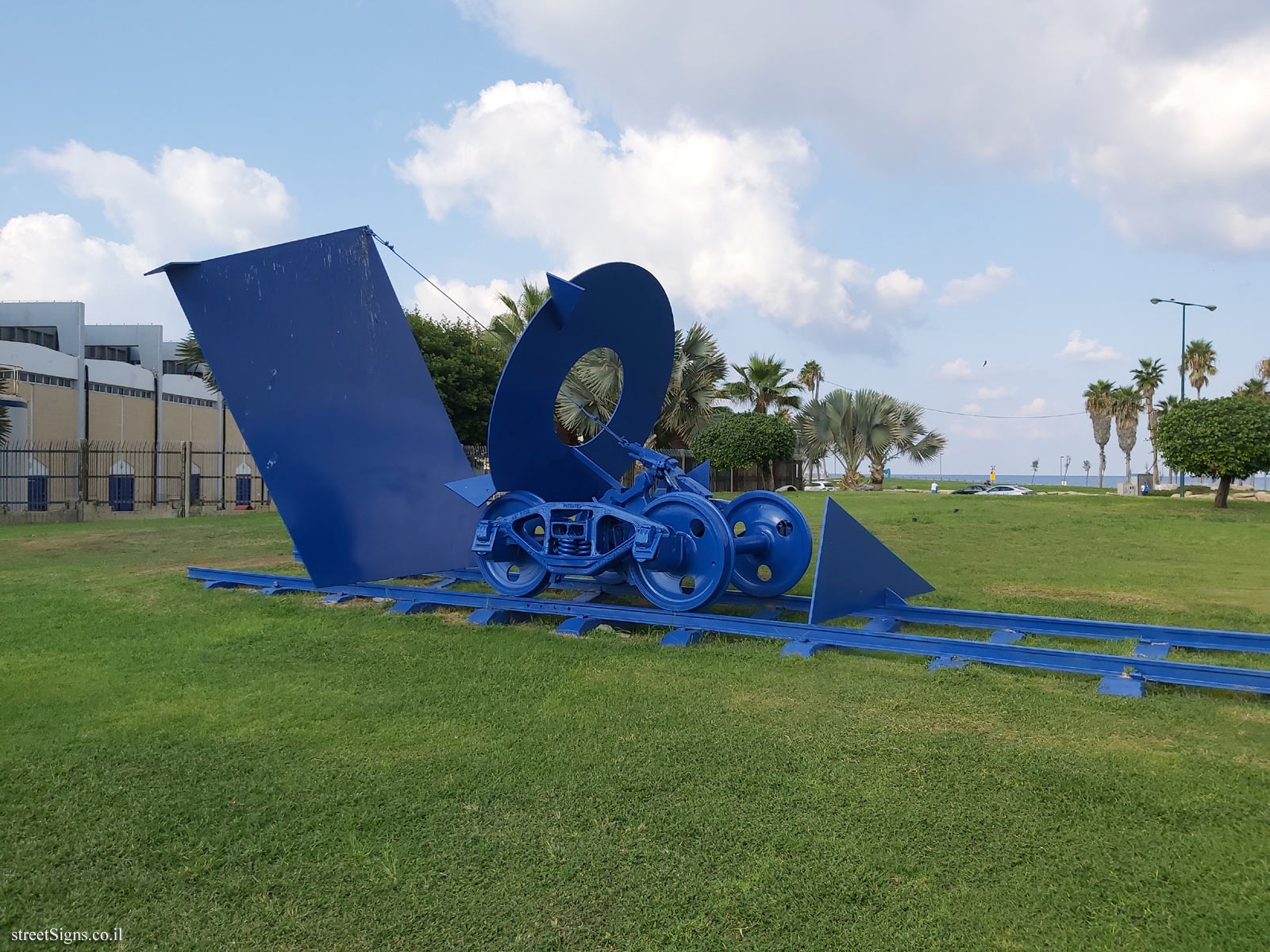 "Last Train from Jaffa to Jerusalem" - Outdoor sculpture by Yigael Tumarkin - Nahum Goldmann St 2, Tel Aviv-Yafo, Israel