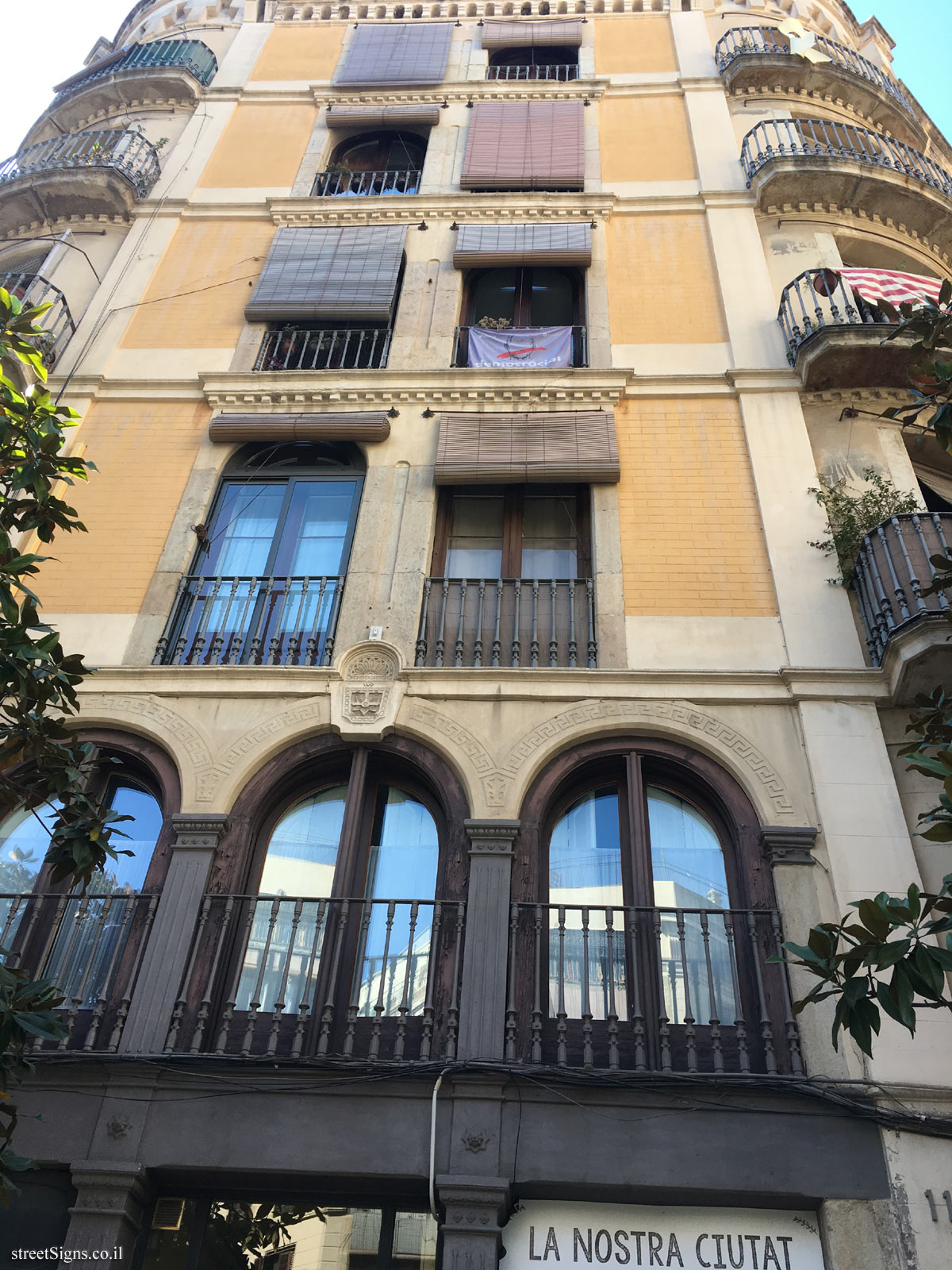 The house of Marià Manent i Cisa - Carrer del Dr. Dou, 11, 08001 Barcelona