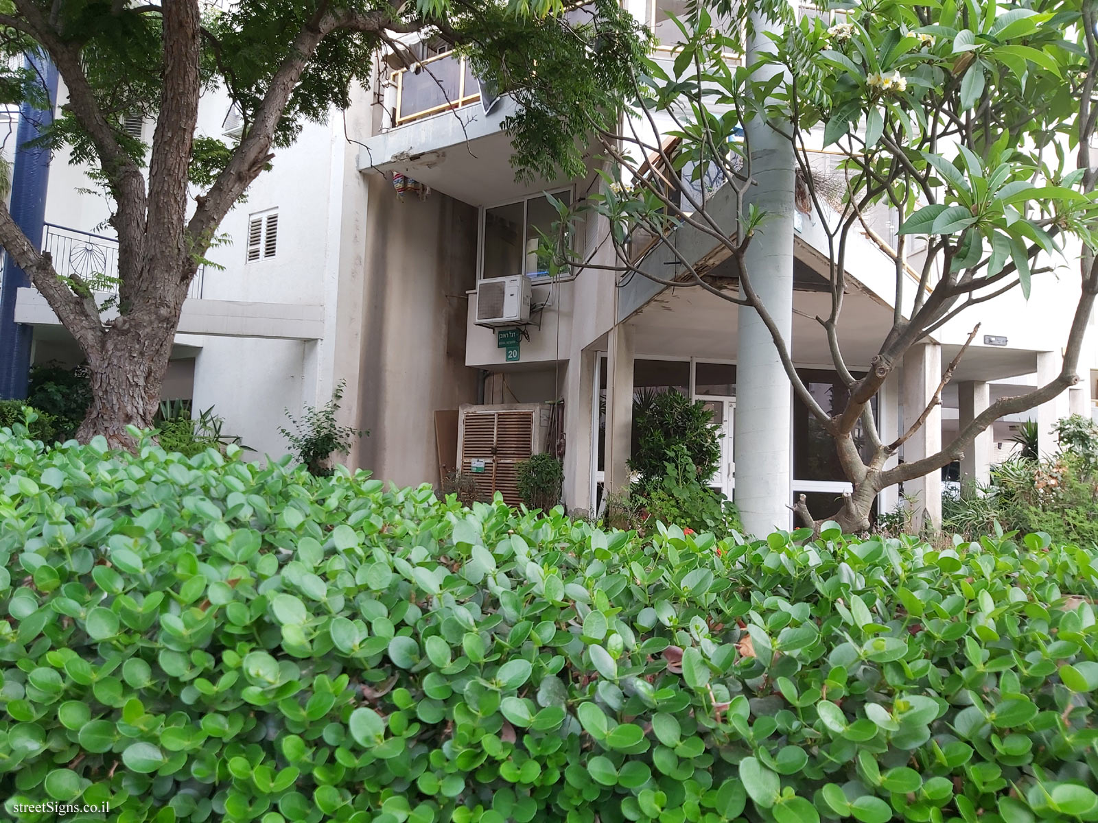 Memorial to the Undergrounds - The home of Benjamin Kaplan - Degel Re’uven St 20, Petah Tikva, Israel