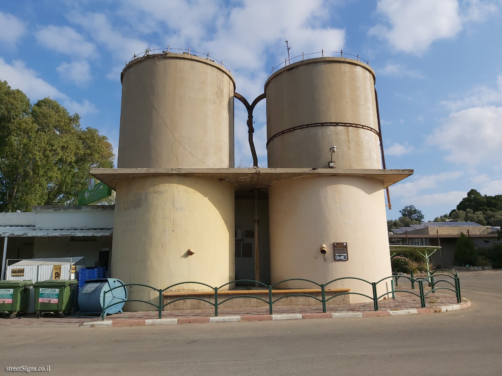 HaOgen - the structure and silo towers - HaOgen B, HaOgen, Israel