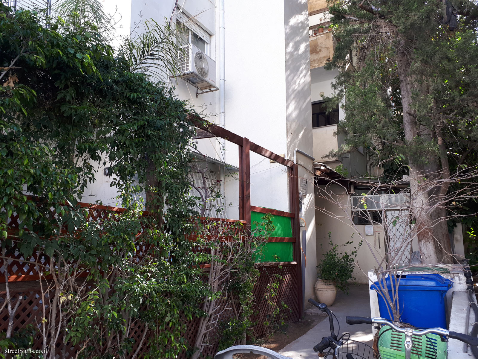 The house of Avraham Chalfi - Israelis St 10, Tel Aviv-Yafo, Israel