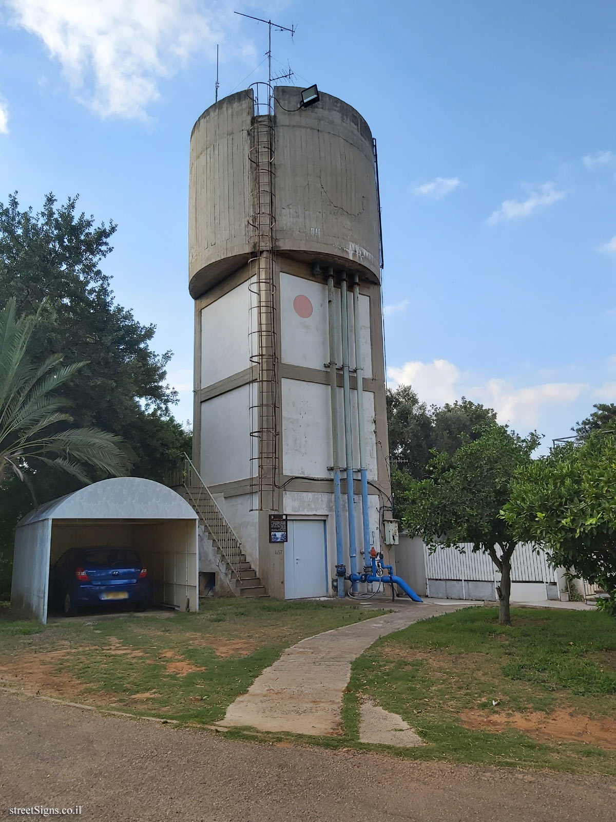 HaOgen - The Water tower