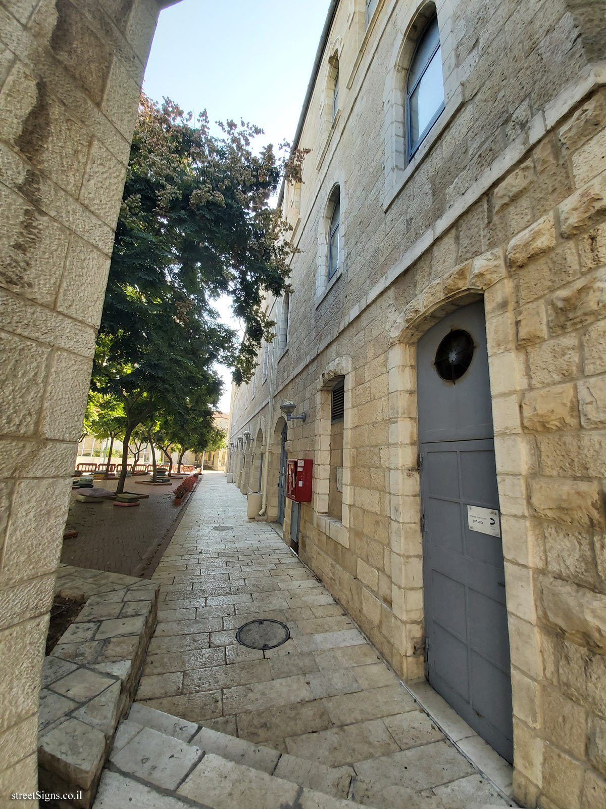 Jerusalem - The Built Heritage - Zoology Department Building - Safra Square 4, Jerusalem