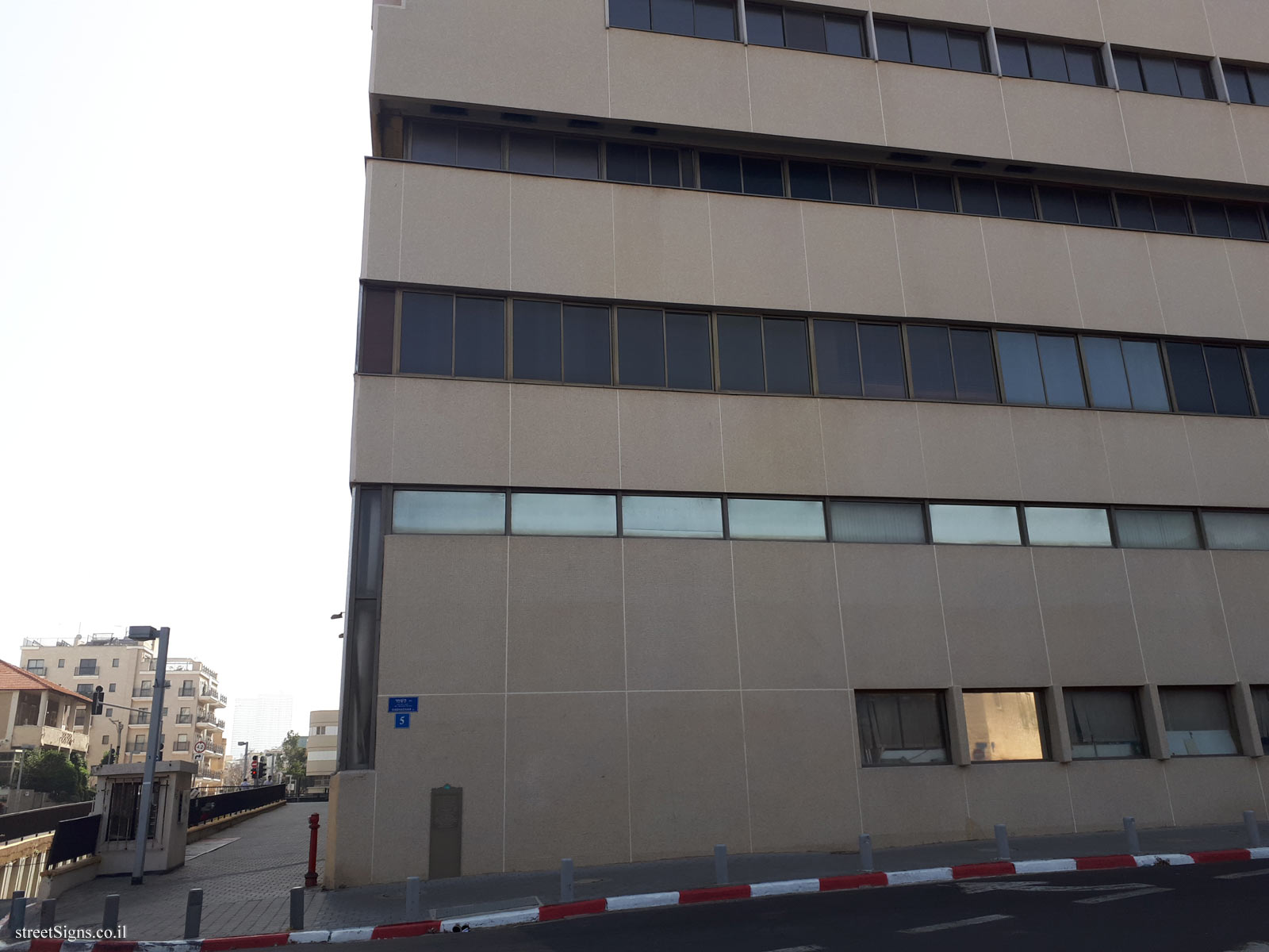 Tel Aviv District Police Headquarters (1933-1948) - Ha-Shakhar St 5, Tel Aviv-Yafo, Israel