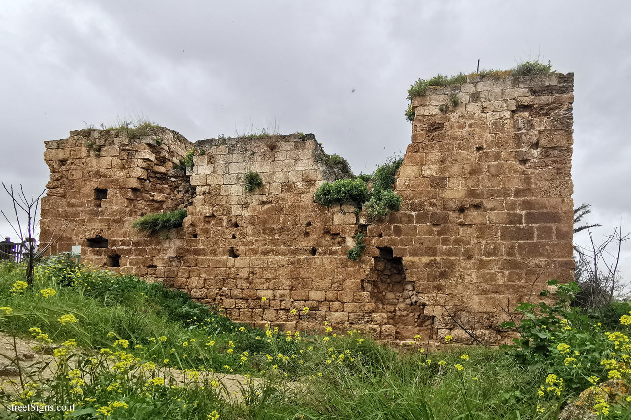 Qaqun National Park - Qaqun Fortress