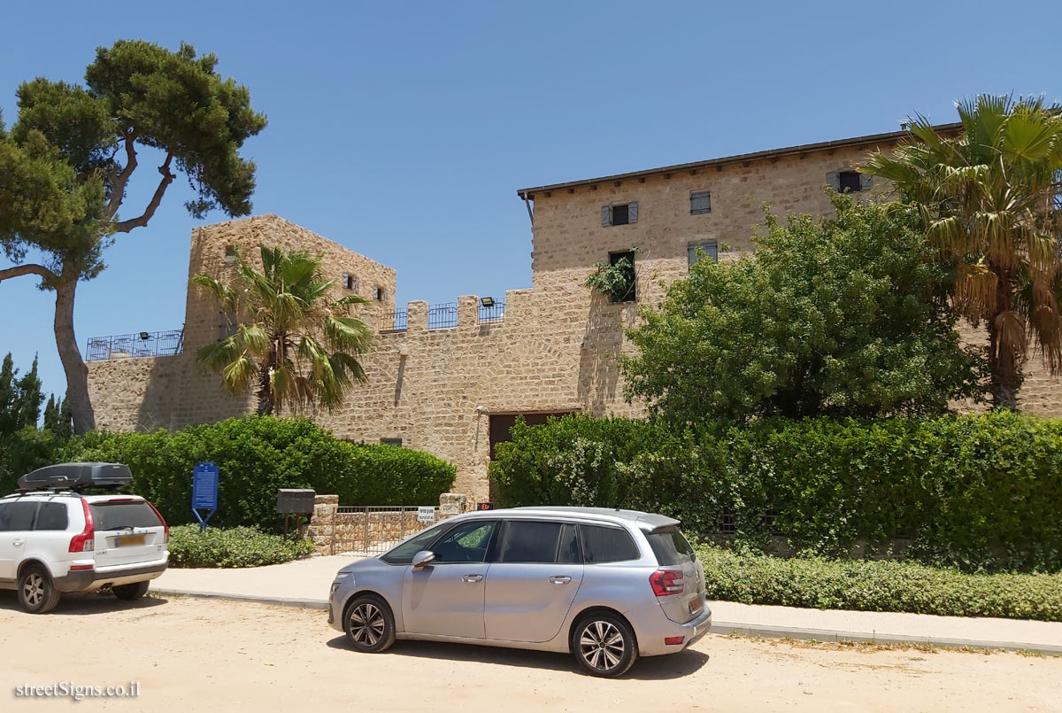 Binyamina - Heritage Sites in Israel - Khan Zar’onia - HaShibolet St 1, Binyamina-Giv’at Ada, Israel