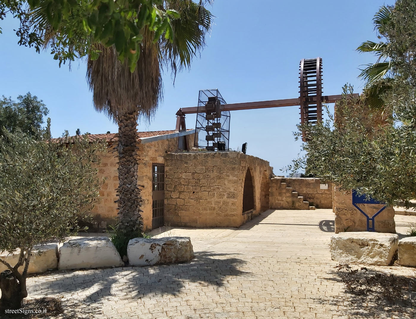 Binyamina - Heritage Sites in Israel - Zar’onia Well - HaShibolet St, Binyamina-Giv’at Ada, Israel
