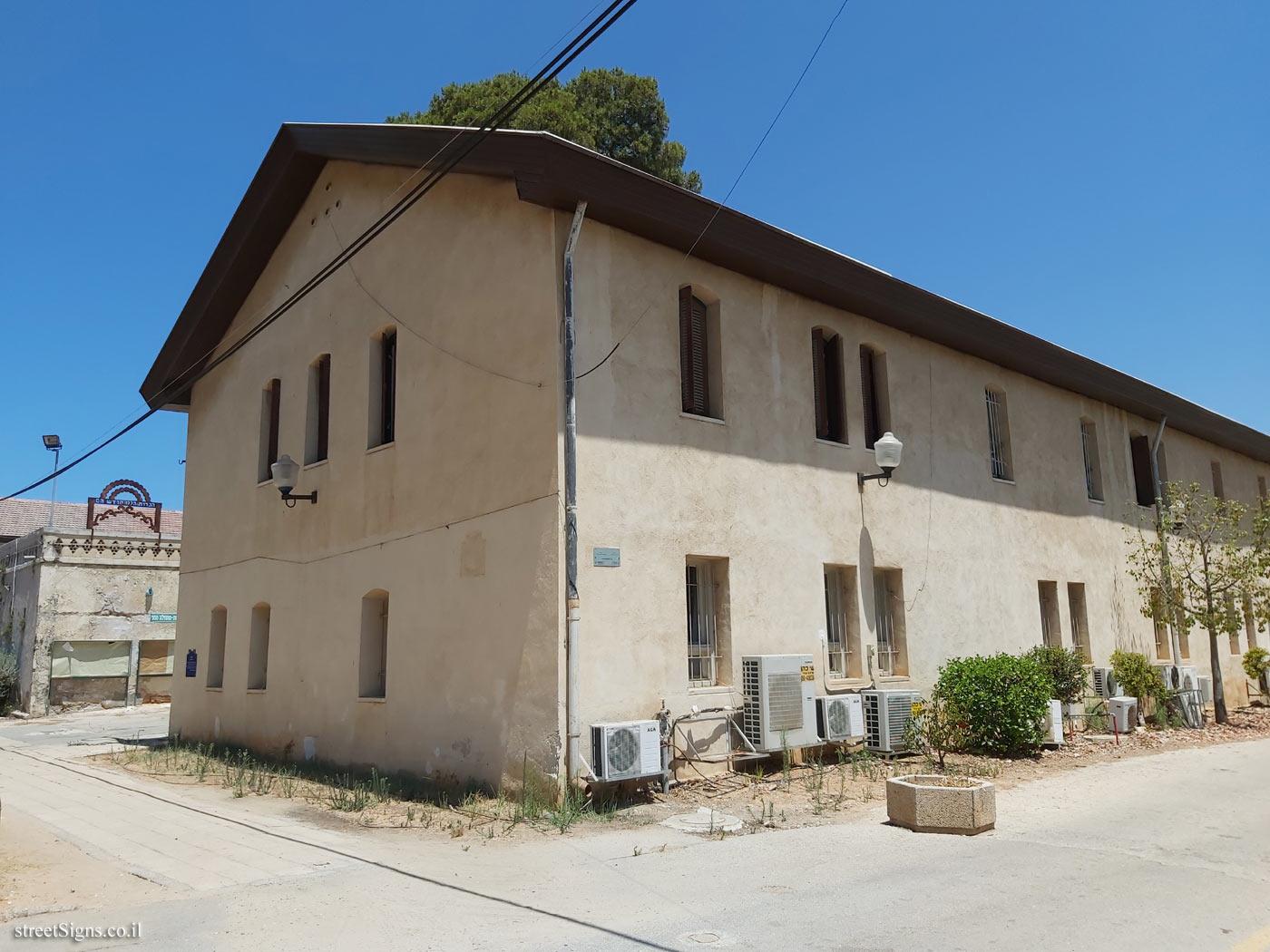 Mikve Israel - Heritage Sites in Israel - Neter’s House - Sderot Krause 23, Israel