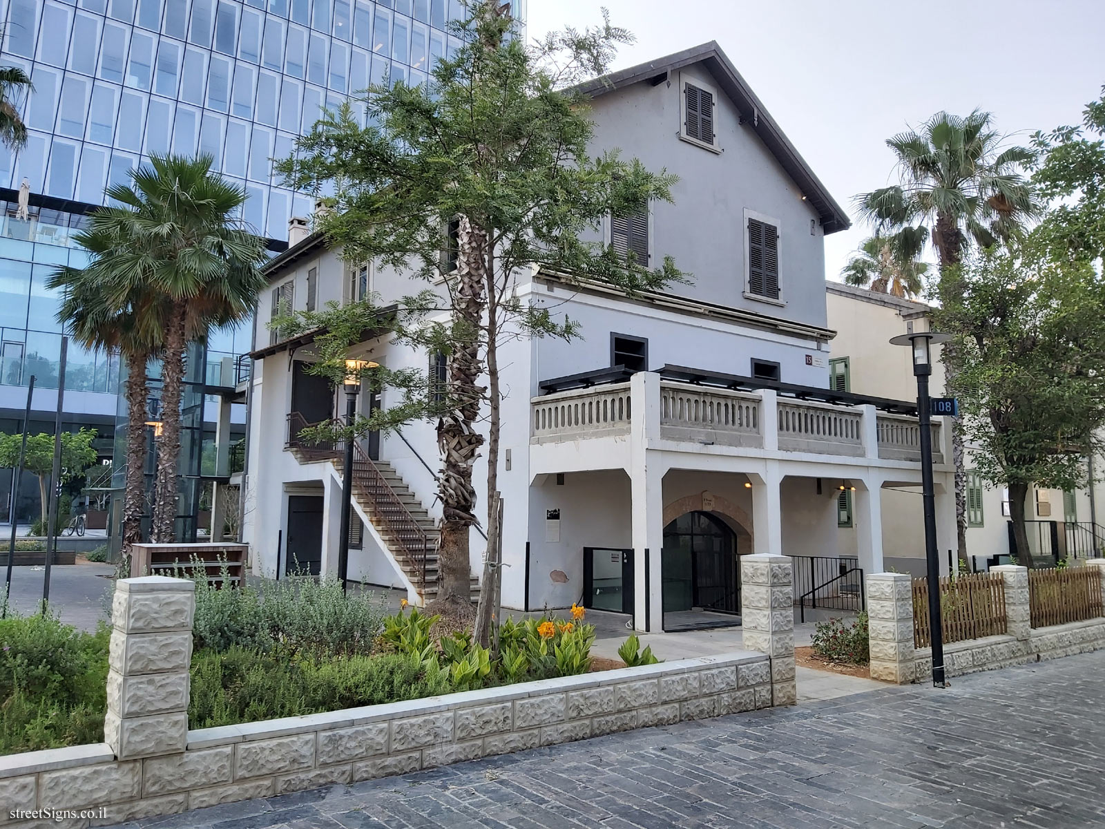 Tel Aviv - Sarona complex - buildings for preservation - Lämmle House - David Elazar 15