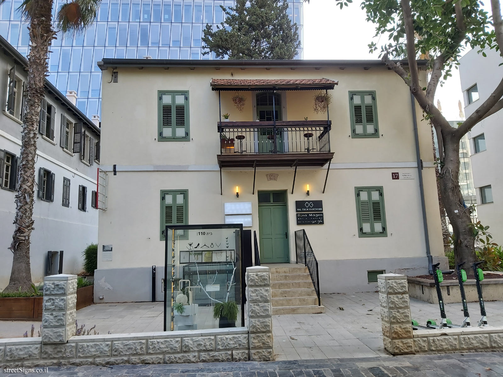 Tel Aviv - Sarona complex - buildings for preservation - Häcker House