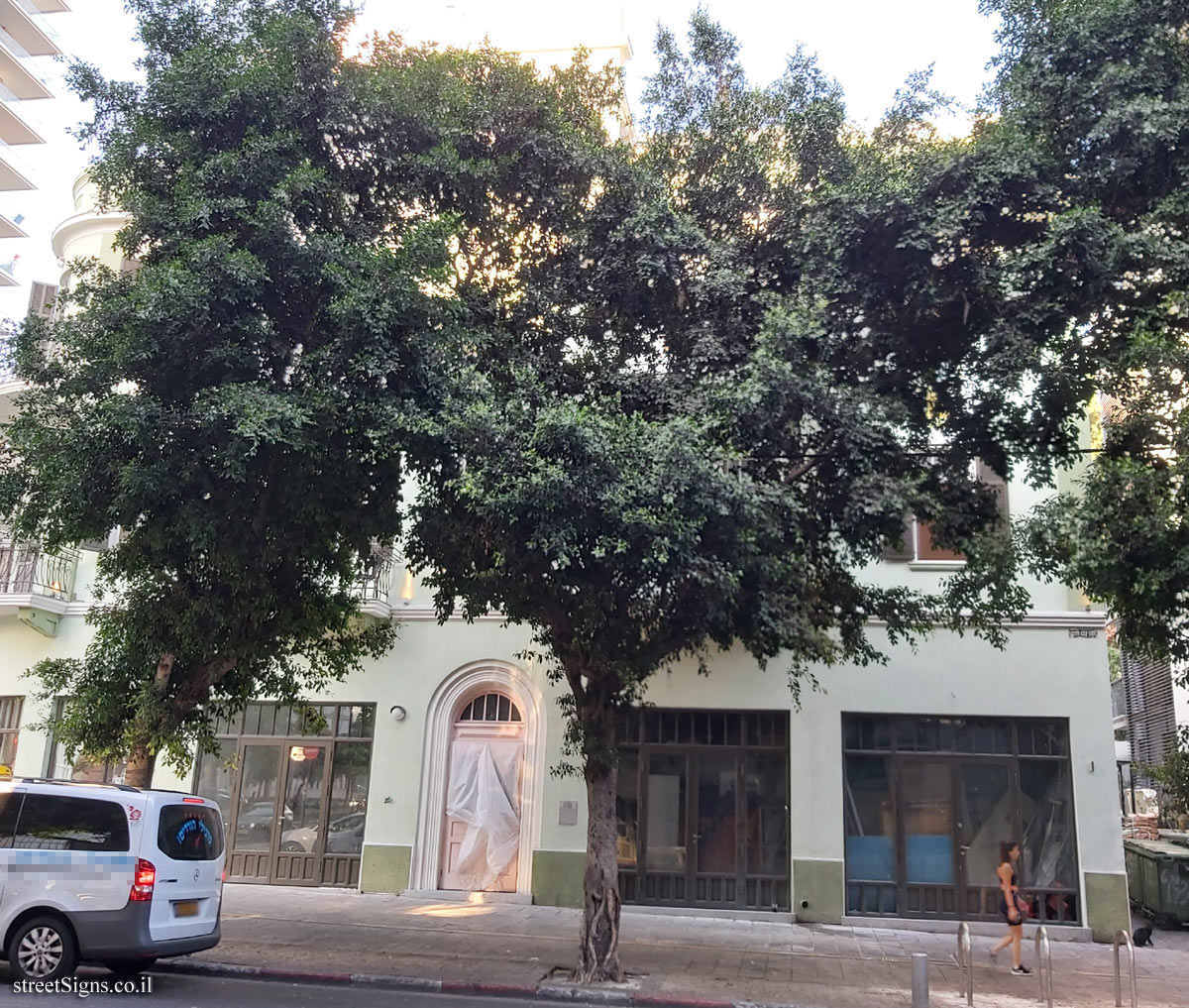 Tel Aviv - buildings for conservation - 116 Allenby, Rothschild 20