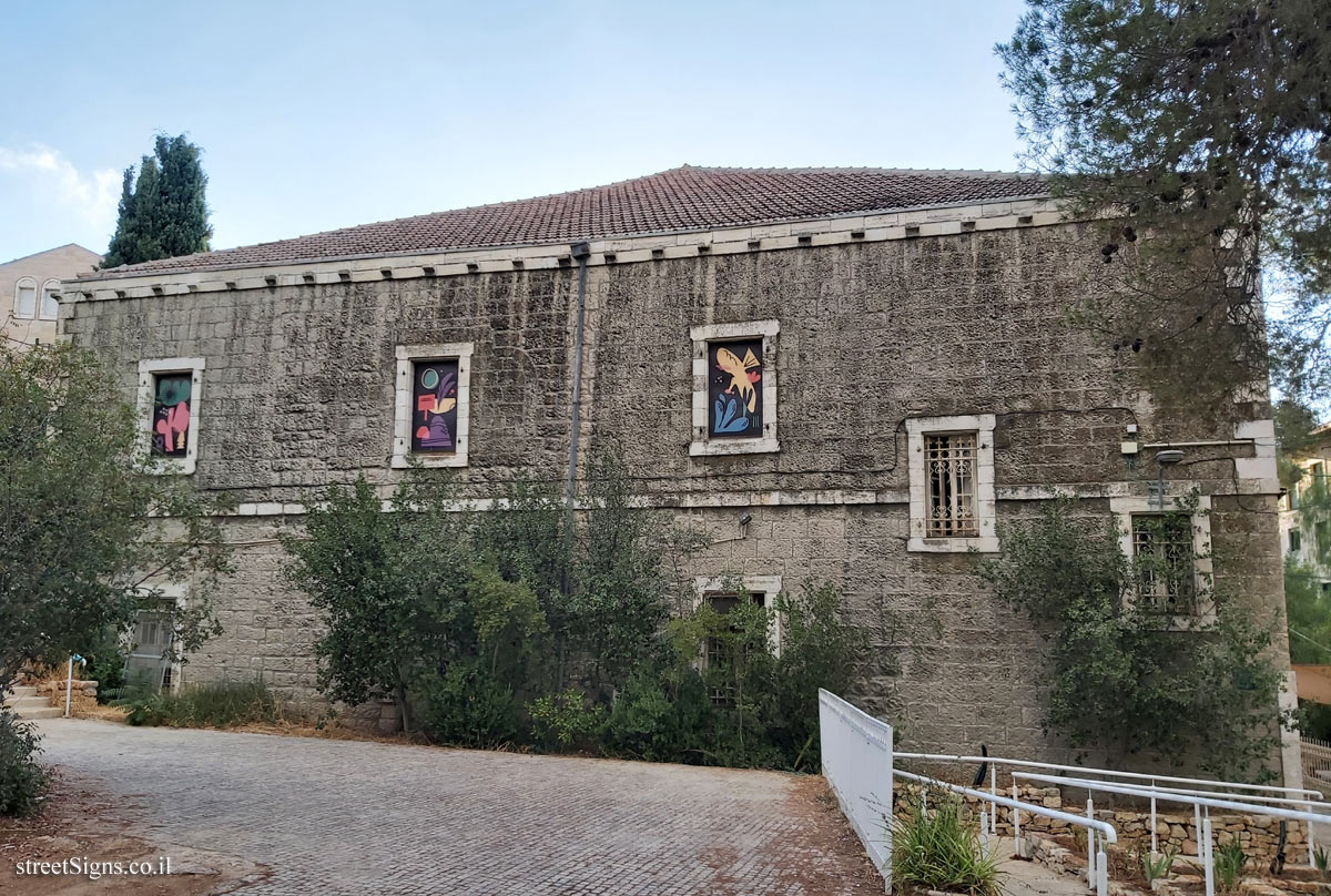 Jerusalem - Heritage Sites in Israel - Nature Museum (Dakan Villa) - Shmu’el Mohilever St 4, Jerusalem, Israel