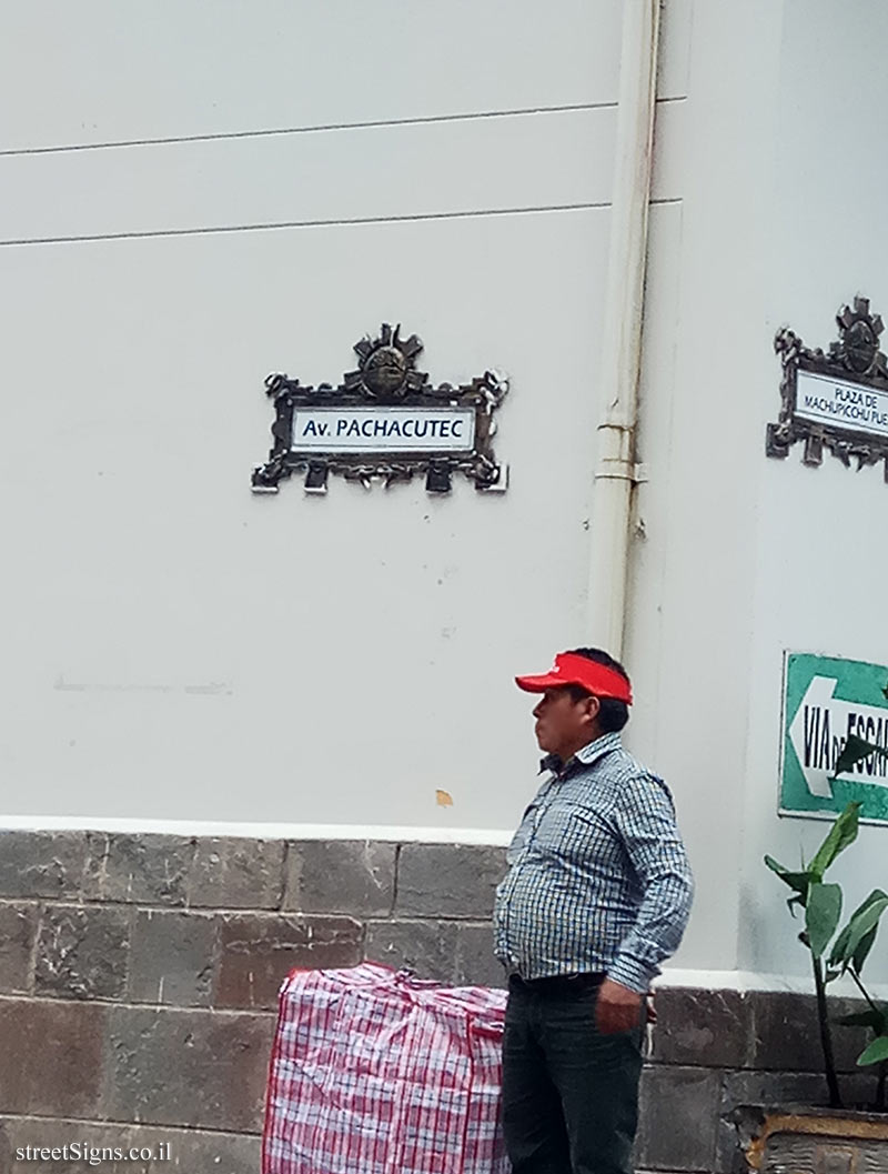 Street signs in Aguas Calientes - Peru