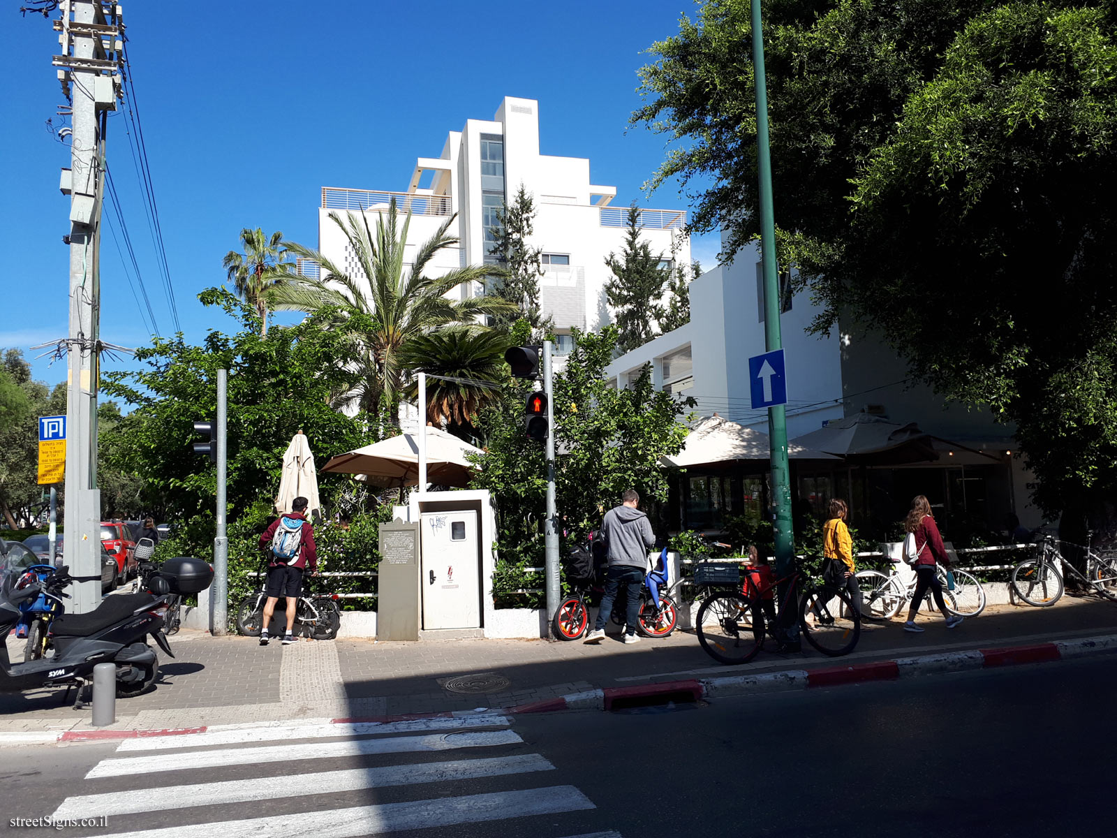 Beit Hannah - Adam HaCohen St 1, Tel Aviv-Yafo, Israel