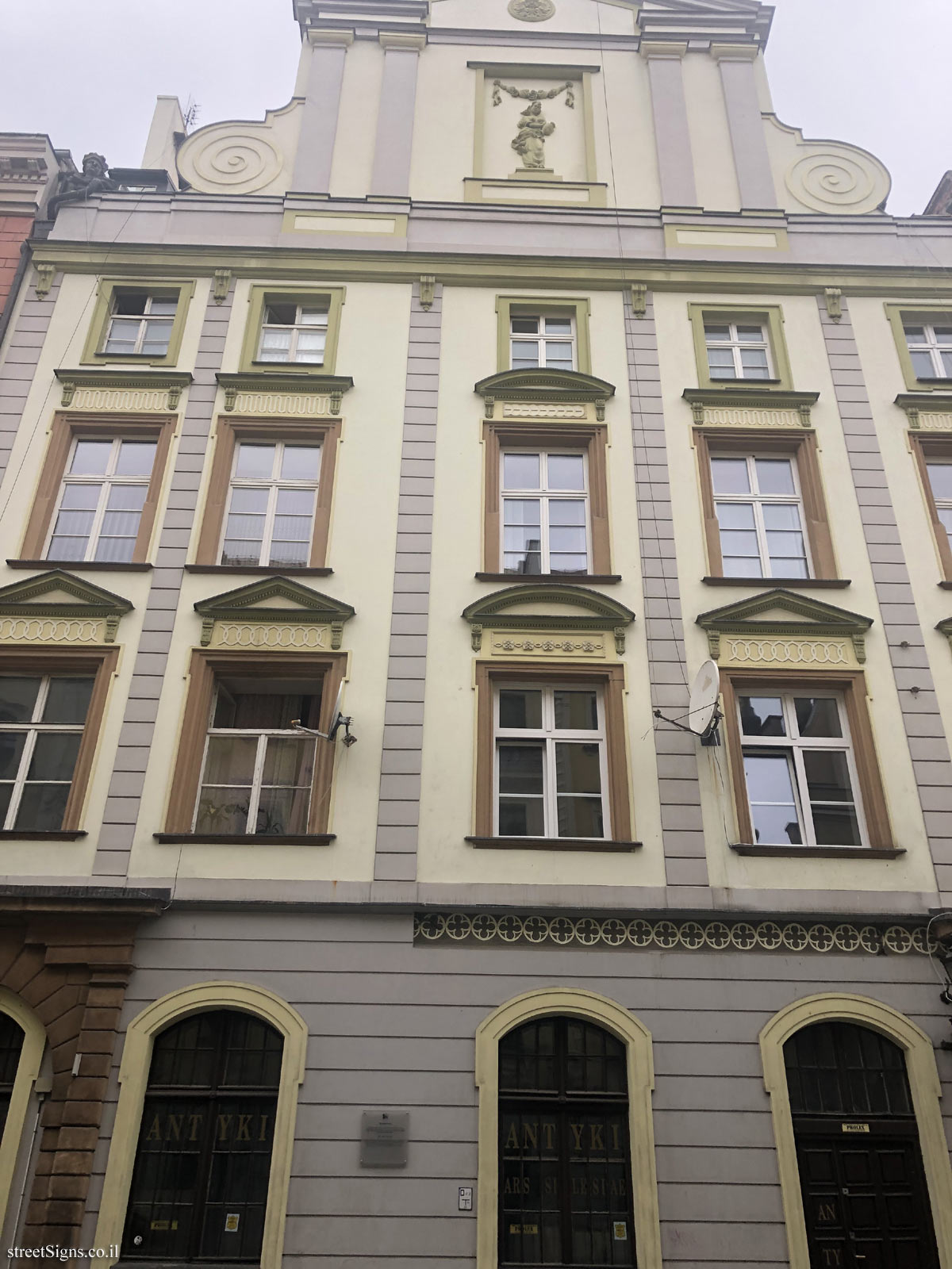 Wroclaw - a building for preservation - Świętego Mikołaja