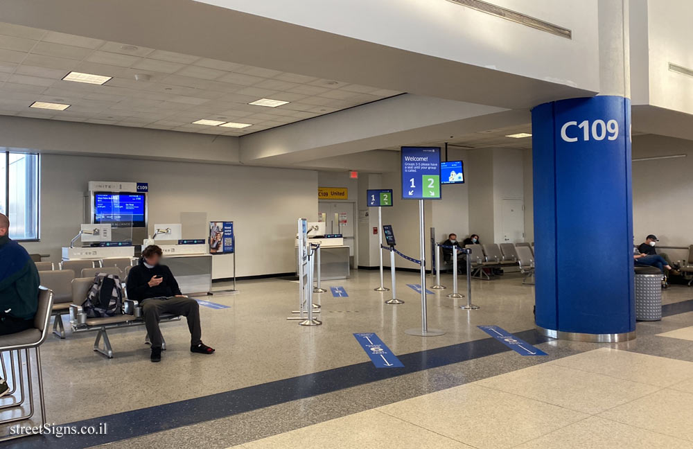 Newark Liberty International Airport - Terminal C - The boarding gate