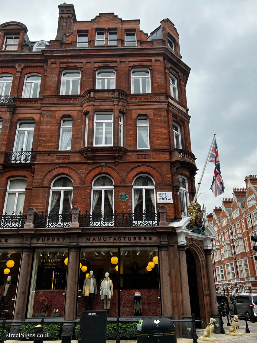 London - A memorial plaque on the site where James Purdey set up his showroom and workshops - James Purdey & Sons Ltd, 57 S Audley St, London W1K 2ED, UK