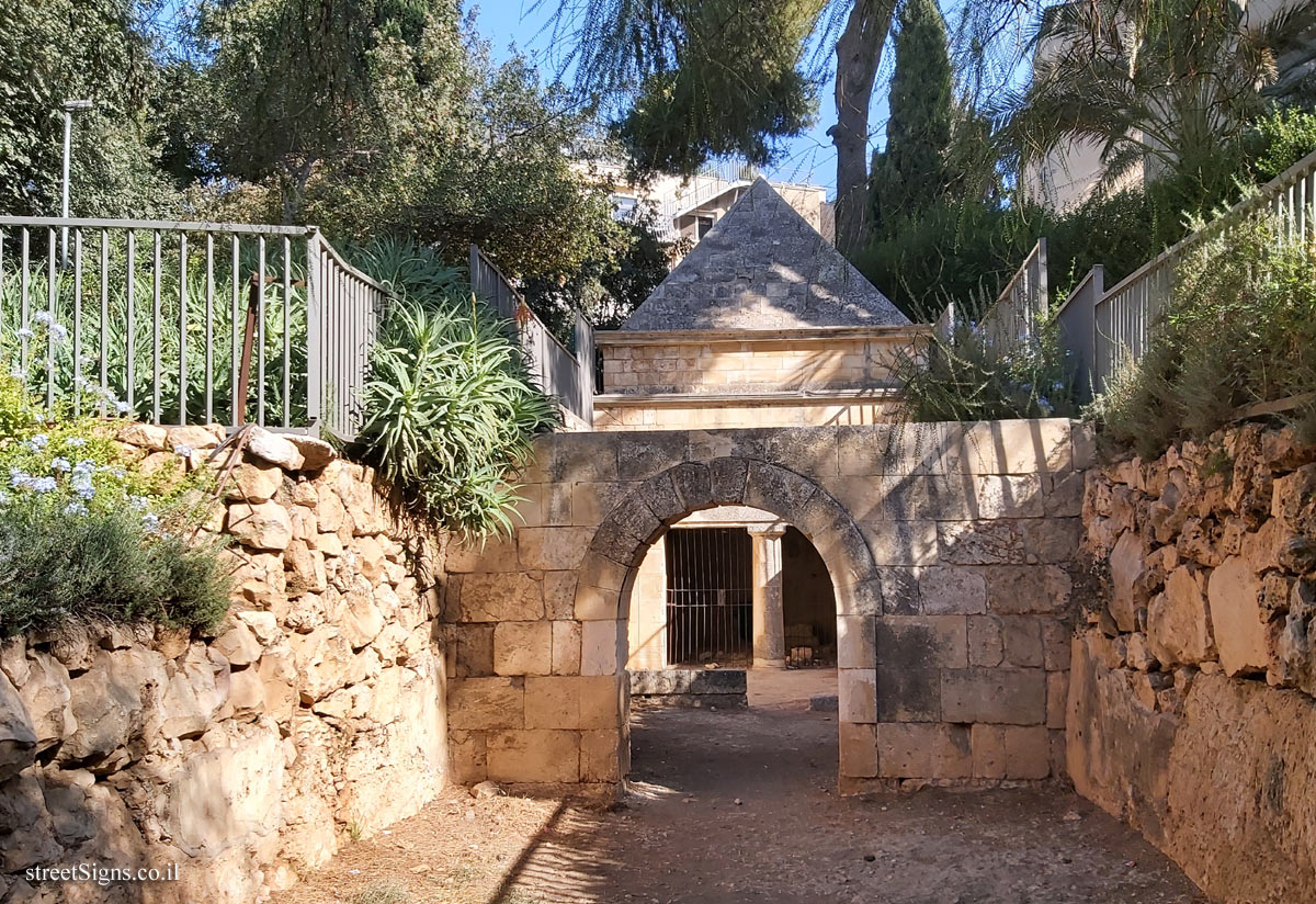 Jerusalem - Jason’s Tomb - Alfasi St 13, Jerusalem, Israel